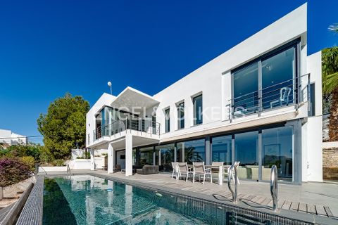 Villa a Benissa, Alicante, Benissa - € 1.350.000 | Ref: W-047I5B - foto 4